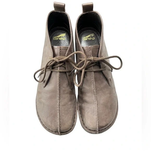 Dansko Womens Lace-Up Chukka Ankle Boots Shoes US 7 EU 37 Brown Nubuck Leather - Picture 2 of 14